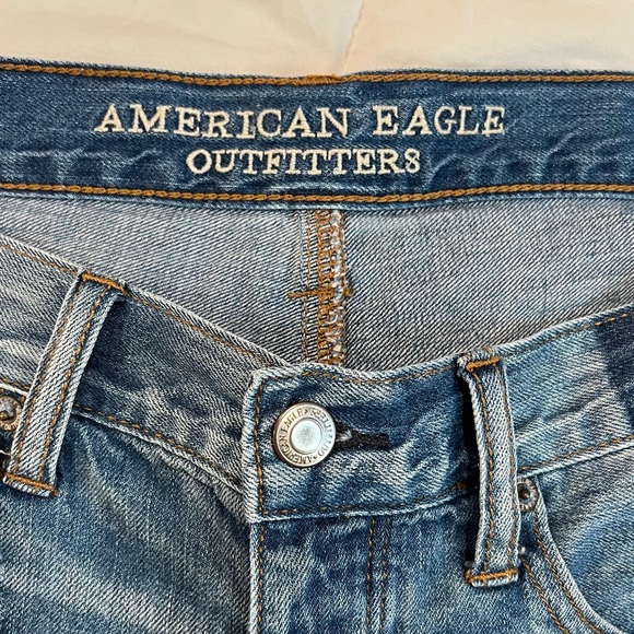 Vintage High Rise Denim Shorts - Picture 7 of 8